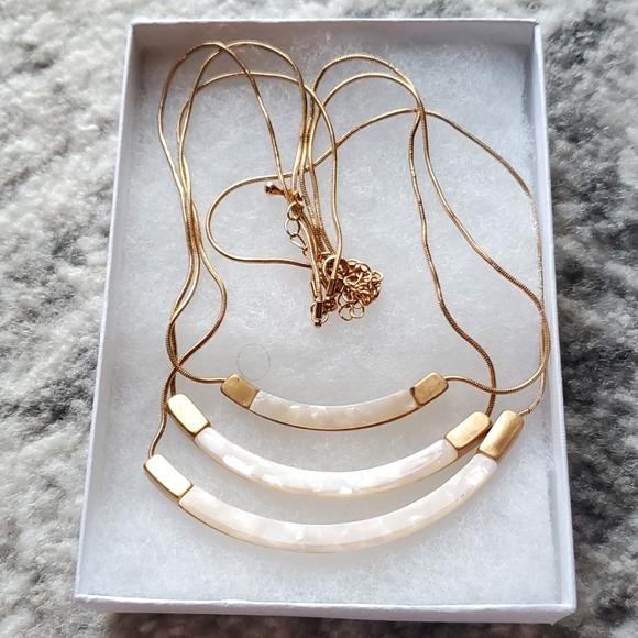 Fashion Necklace 3 Strands in Golden Tone - Picture 1 of 4